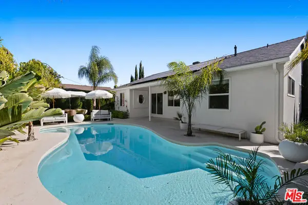 19833 Bassett Street, Winnetka, CA 91306