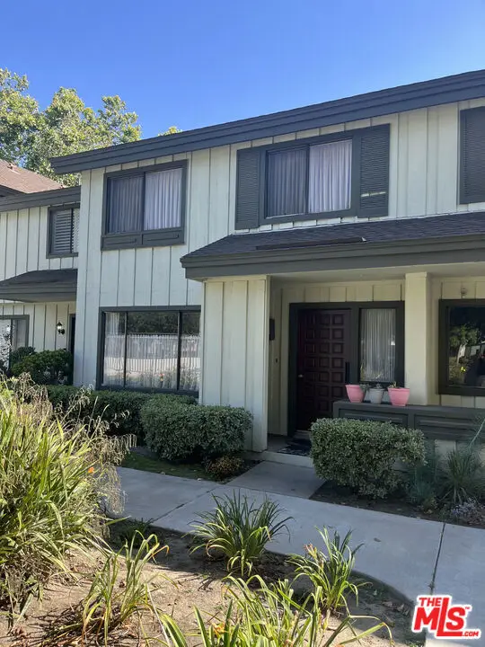 9643 Karmont Avenue, South Gate, CA 90280 - #1