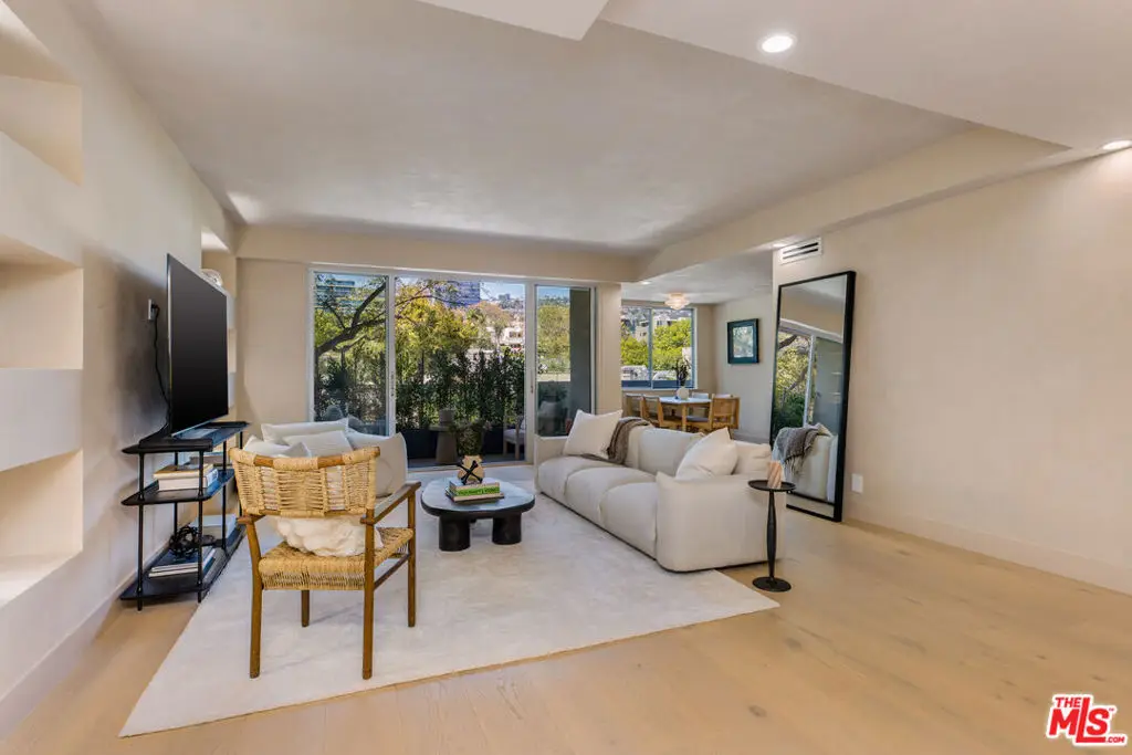 818 N Doheny Drive #205, West Hollywood, CA 90069 - #1