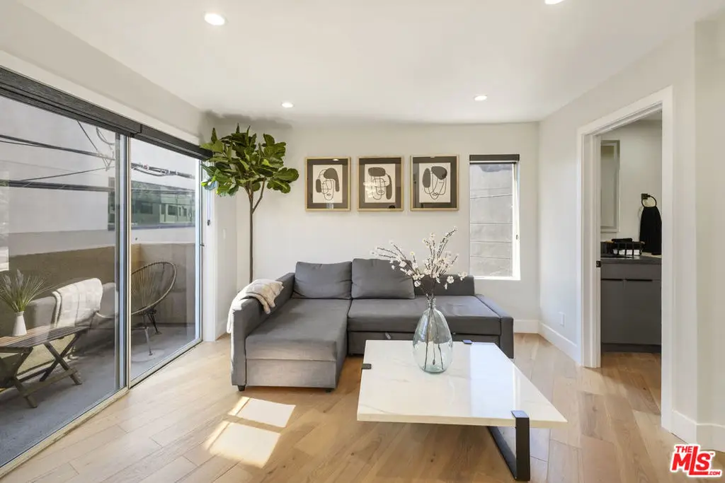 4139 Cahuenga Boulevard #106, North Hollywood, CA 91602 - #1