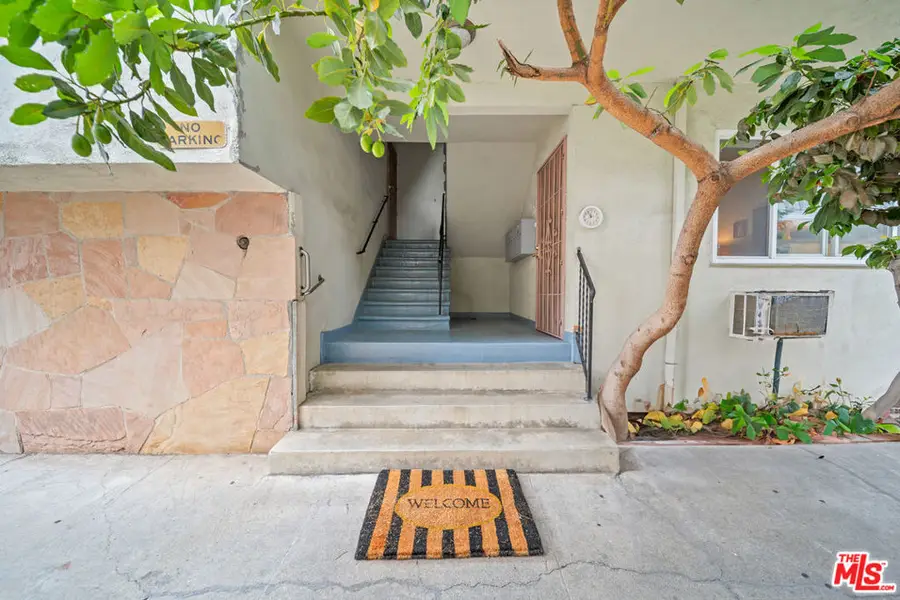 936 N Curson Avenue, Los Angeles, CA 90046 - #2