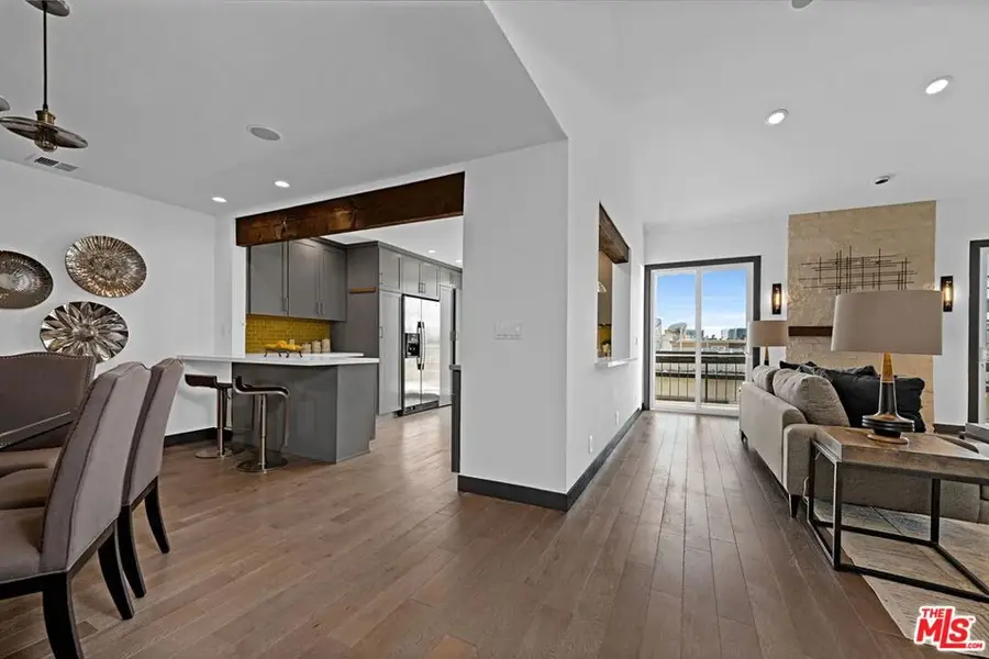 723 Westmount Drive #305, West Hollywood, CA 90069 - #2