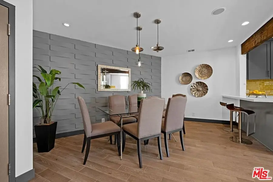 723 Westmount Drive #305, West Hollywood, CA 90069 - #3