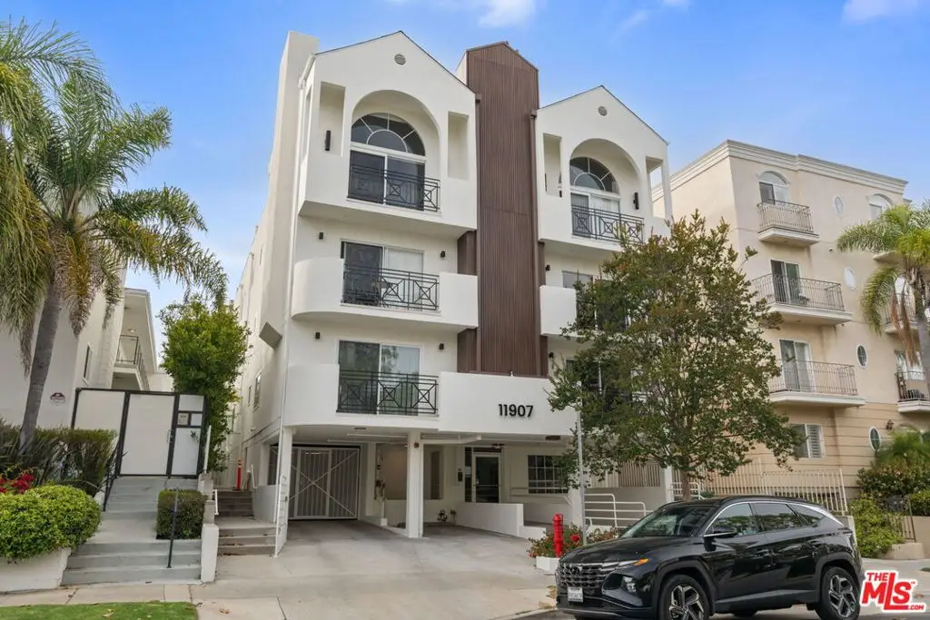 11907 Darlington Avenue #101, Los Angeles, CA 90049 - #1