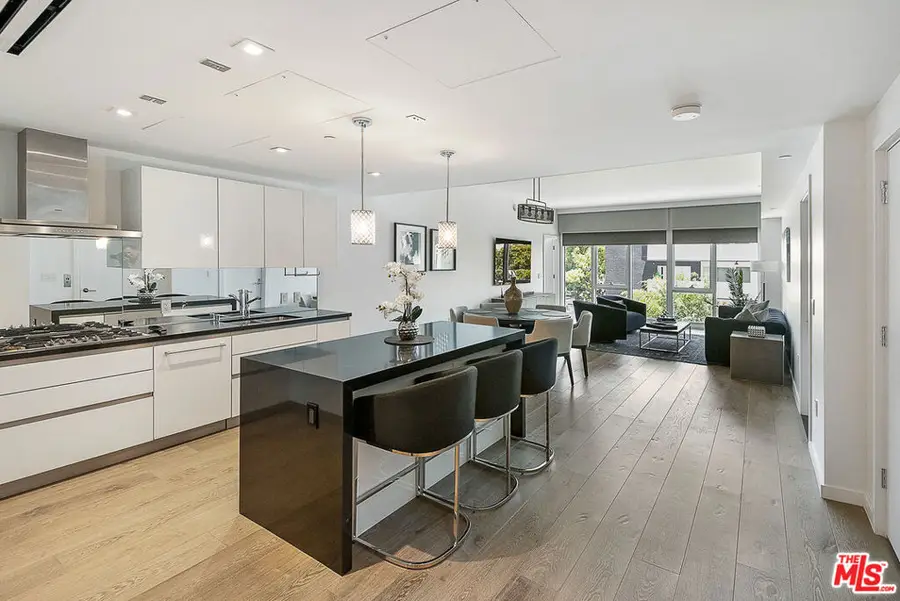 9000 W 3rd Street #204, Los Angeles, CA 90048 - #2