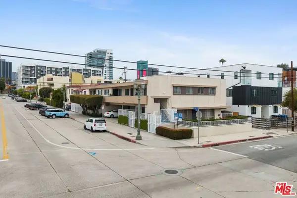 6423 Lexington Avenue, Los Angeles, CA 90038