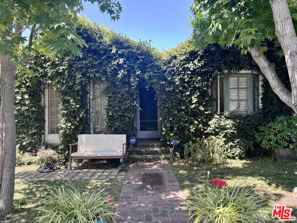 2621 Military Avenue, Los Angeles, CA 90064 - #1