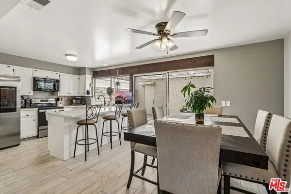 24249 La Glorita Circle, Newhall, CA 91321