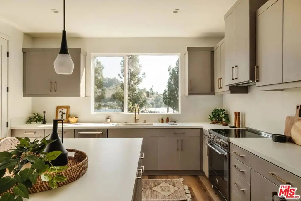 3851 N Riley Lane, Los Angeles, CA 90065 - #1