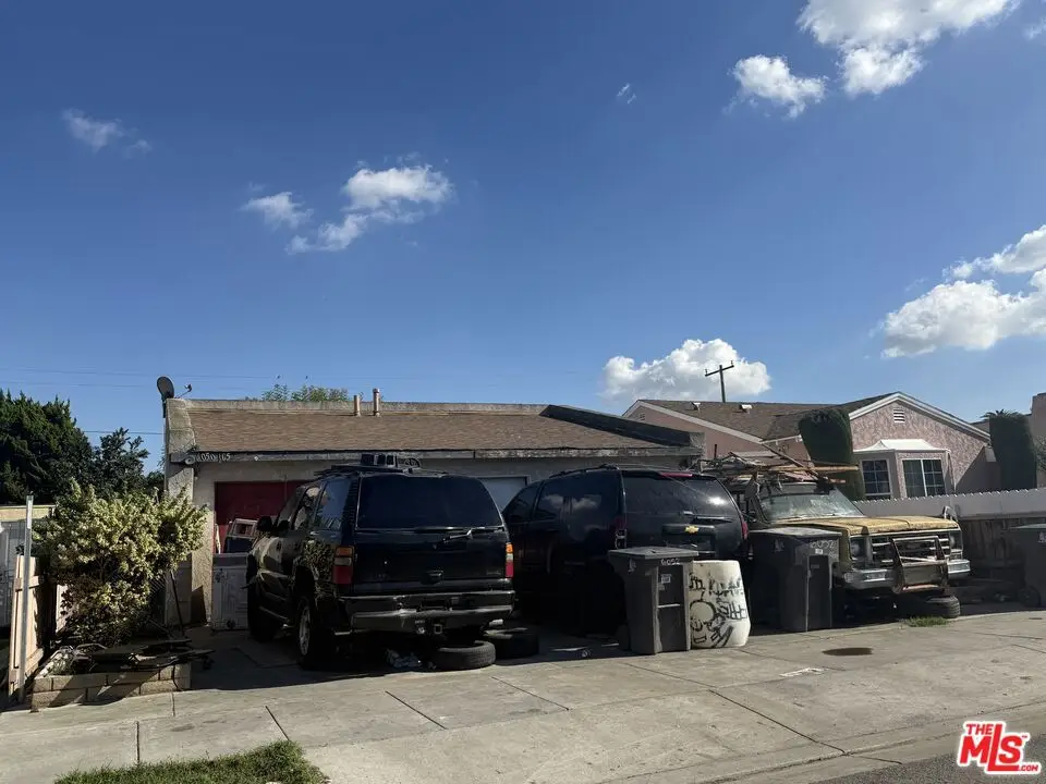 6050 Olive Avenue, Long Beach, CA 90805 - #1