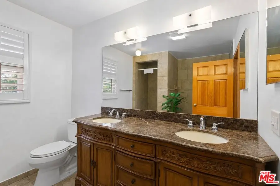 5359 Saturn Street, Los Angeles, CA 90019 - #2