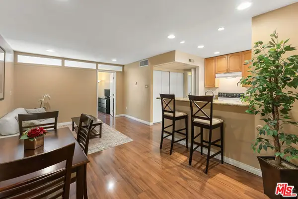 5257 Radford Avenue #103, Valley Village, CA 91607
