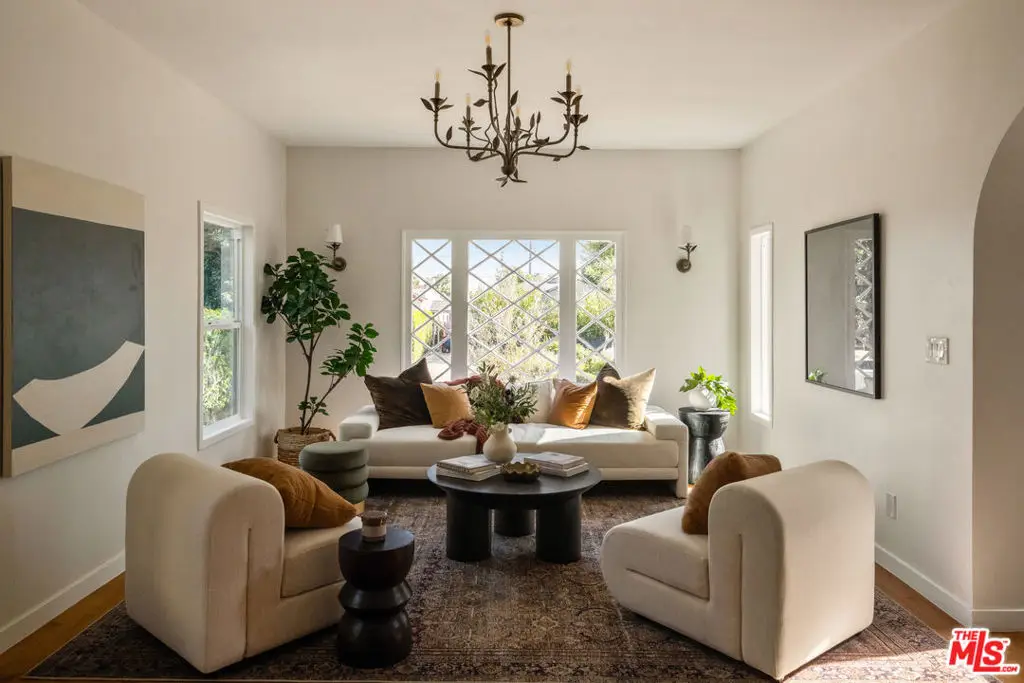 3749 W 59th Street, Los Angeles, CA 90043 - #1