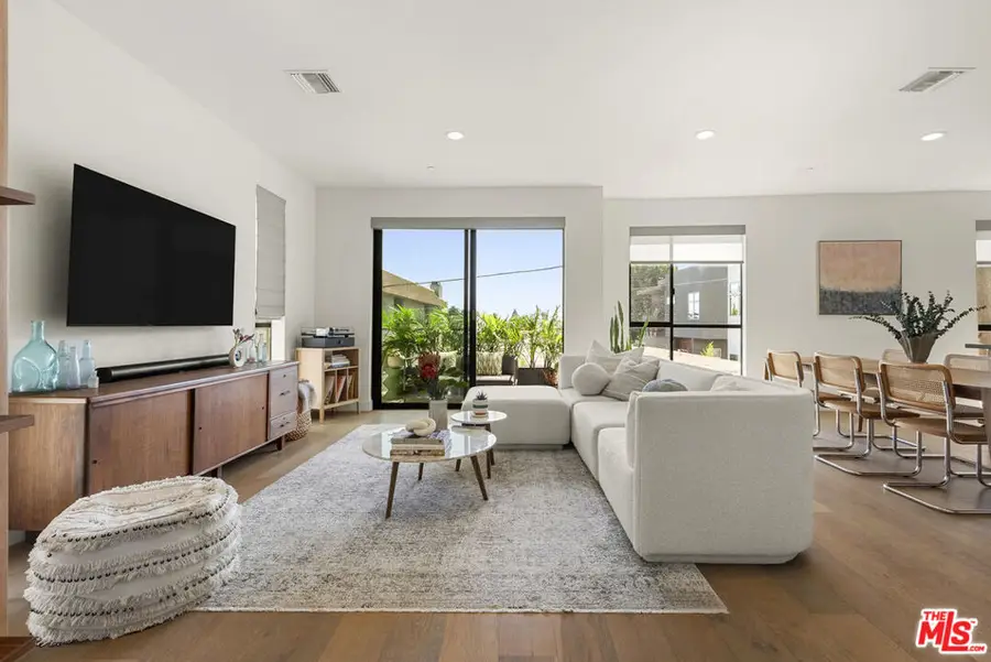 3981 Moore Street #301, Los Angeles, CA 90066 - #2