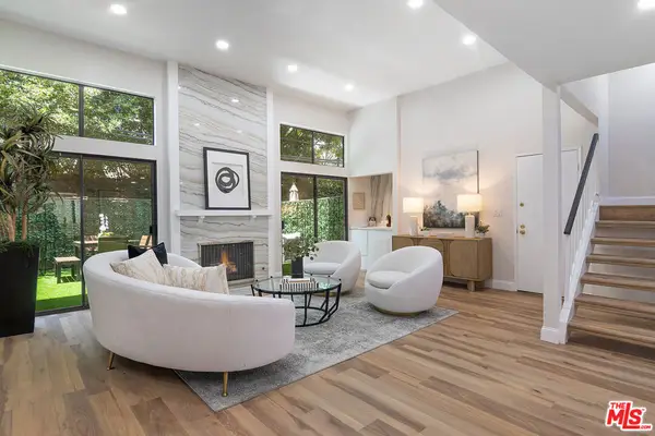 1925 S Beverly Glen Boulevard #30, Los Angeles, CA 90025