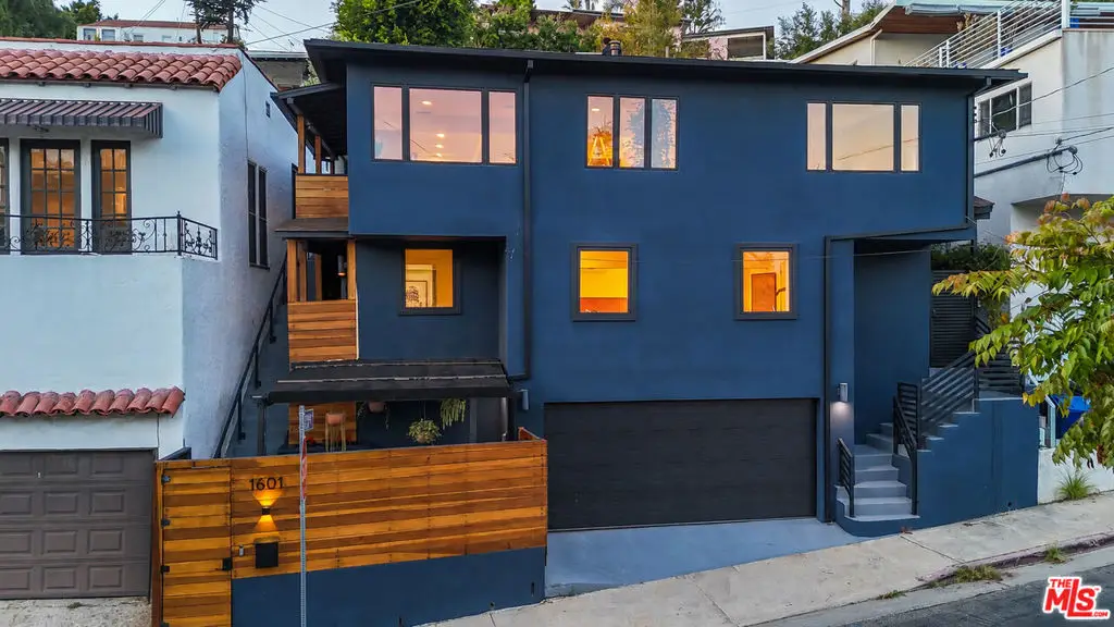 1601 Redesdale Avenue, Los Angeles, CA 90026 - #1