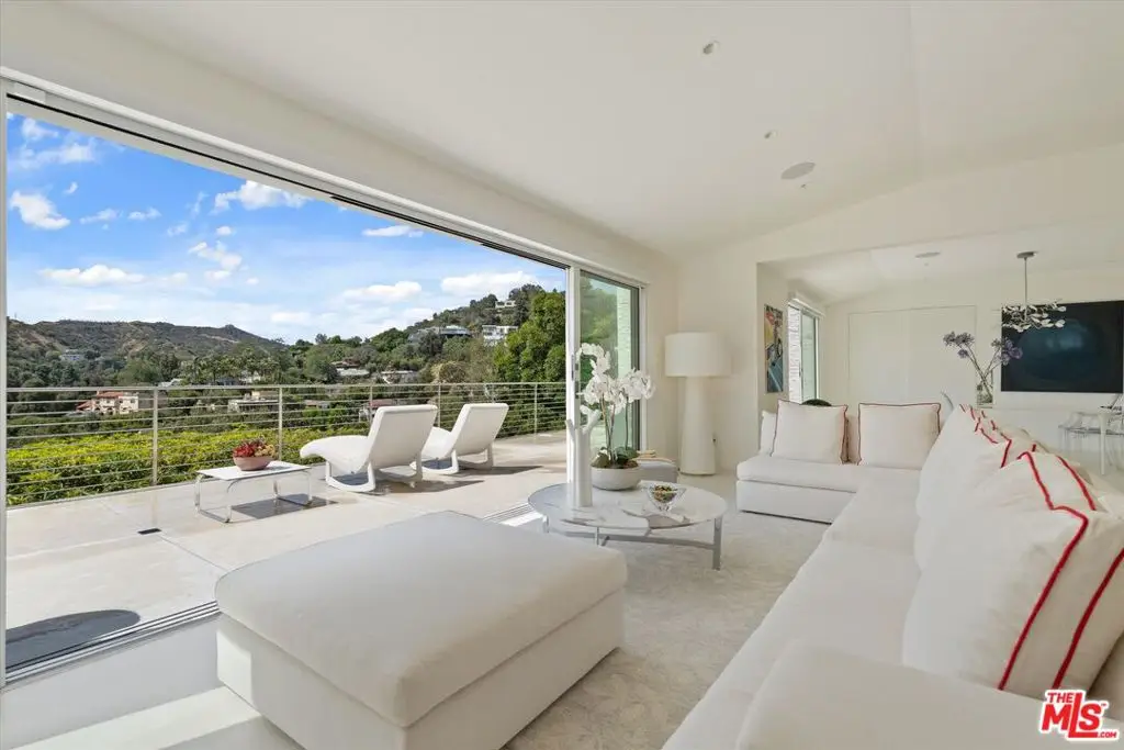 9422 Readcrest Drive, Beverly Hills, CA 90210 - #1