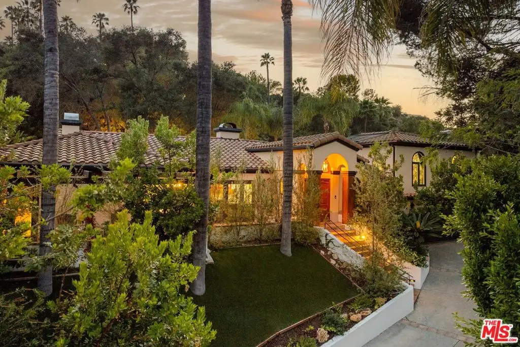 3757 Hayvenhurst Avenue, Encino, CA 91436 - #1