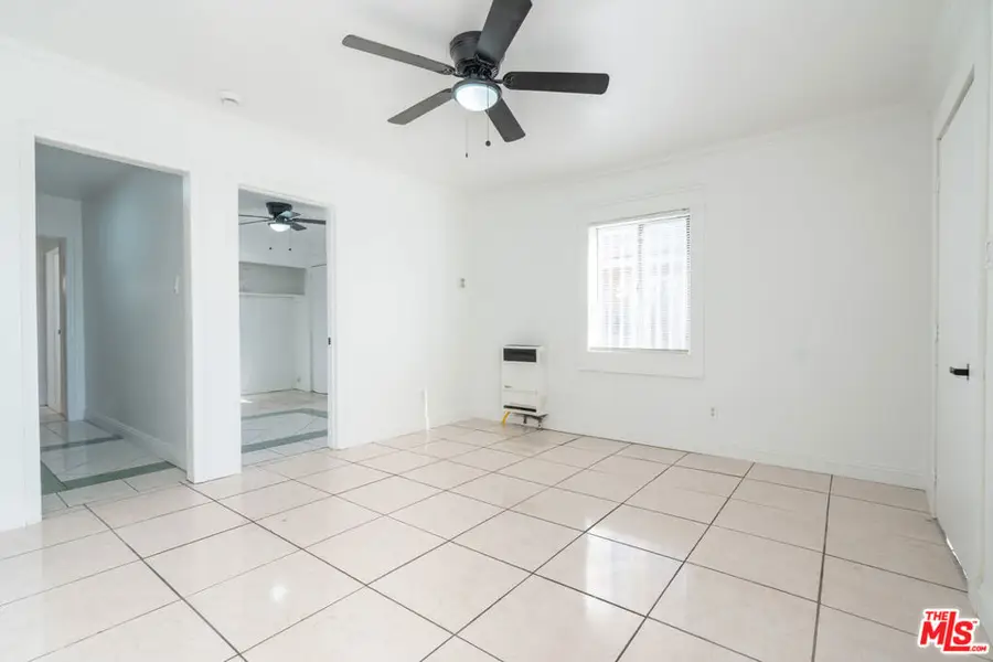 341 E 71st Street, Los Angeles, CA 90003 - #2