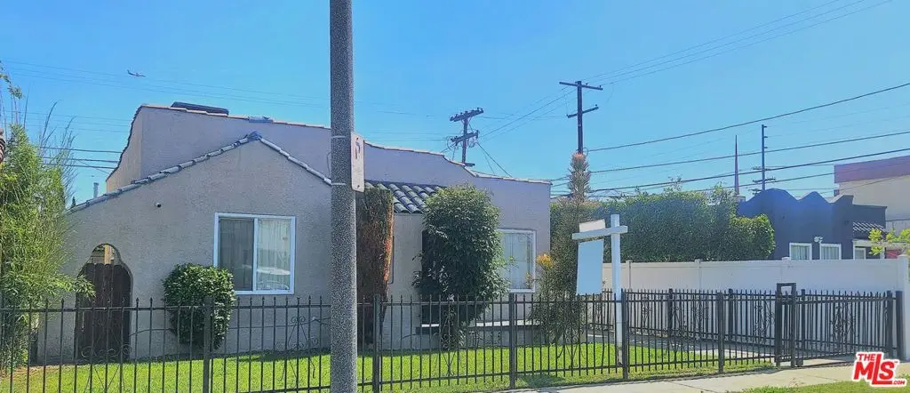 1738 W 66th Street, Los Angeles, CA 90047 - #1