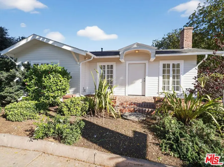 102 N Milpas Street, Santa Barbara, CA 93103 - #3