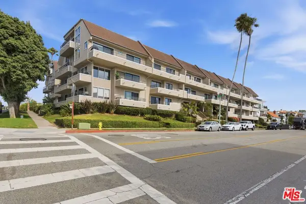 700 Esplanade #30, Redondo Beach, CA 90277