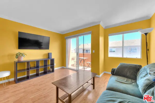 1485 Obispo Avenue #6, Long Beach, CA 90804