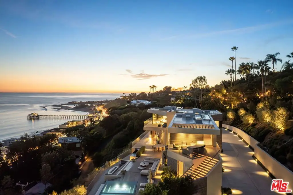 3952 Ridgemont Drive, Malibu, CA 90265 - #1