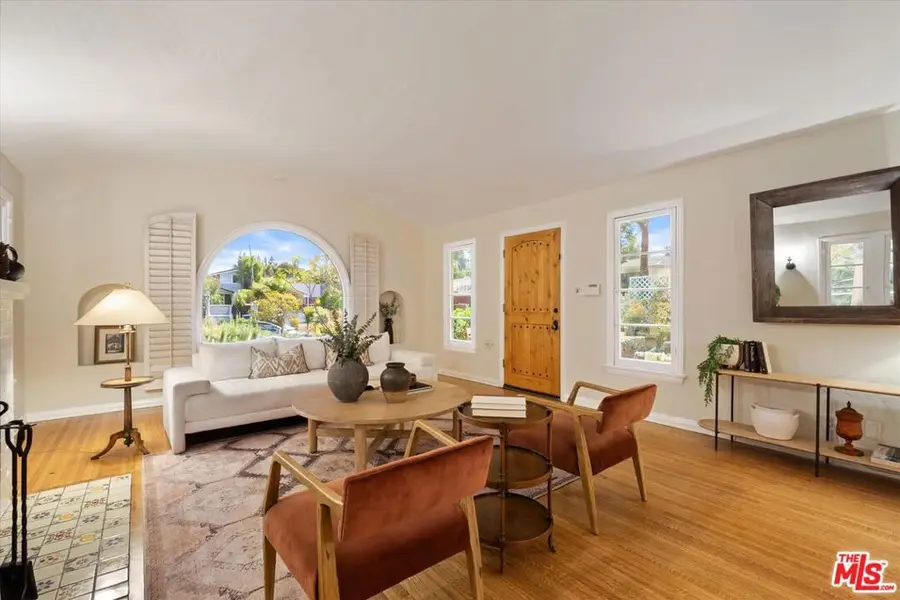2214 Parnell Avenue, Los Angeles, CA 90064 - #3
