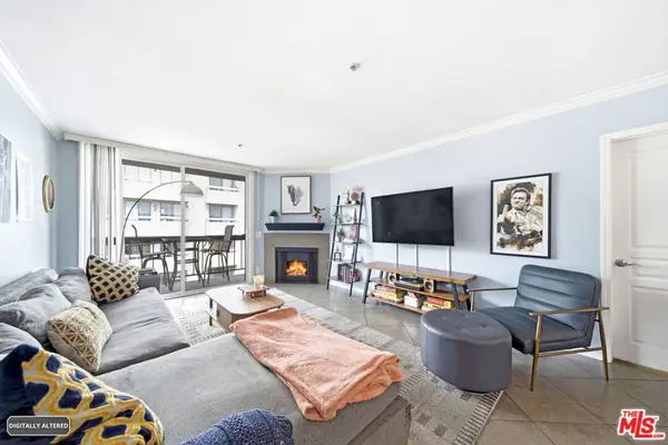 7320 Hawthorn Avenue #410, Los Angeles, CA 90046