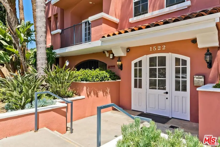1522 S Saltair Avenue #107, Los Angeles, CA 90025 - #2