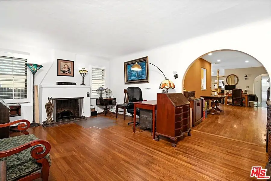 2080 E Washington Boulevard, Pasadena, CA 91104 - #2