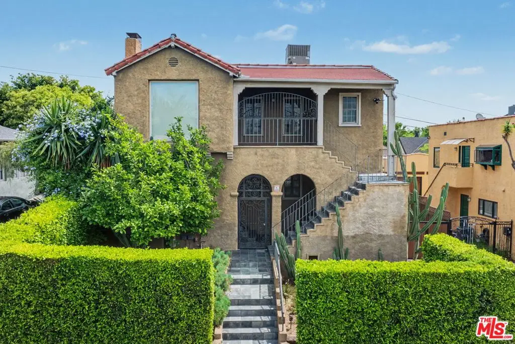 1330 Hauser Boulevard, Los Angeles, CA 90019 - #1