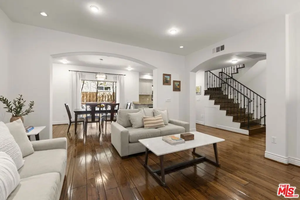 908 17th Street #4, Santa Monica, CA 90403 - #1