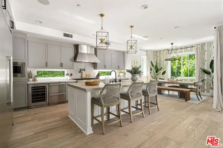 11813 Woodbine Street, Los Angeles, CA 90066 - #3