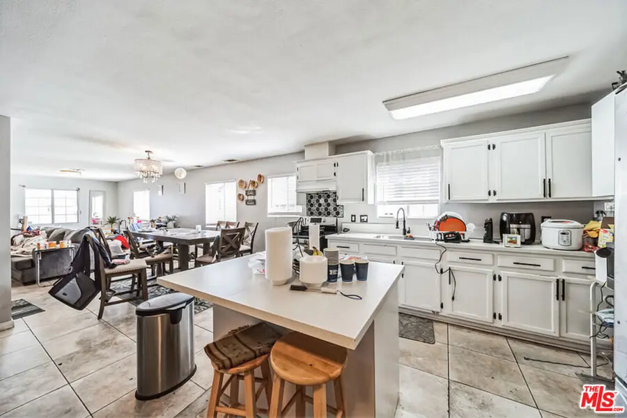12221 Athens Way, Los Angeles, CA 90061 - #3