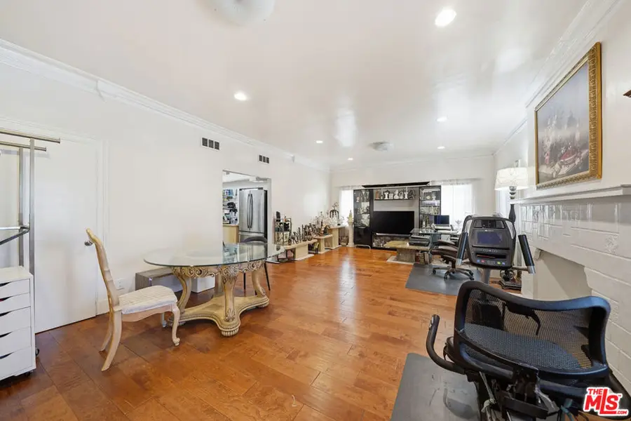 826 Crenshaw Boulevard, Los Angeles, CA 90005 - #2