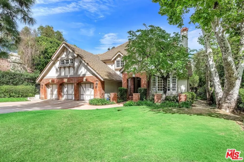 3225 Iredell Lane, Studio City, CA 91604 - #1