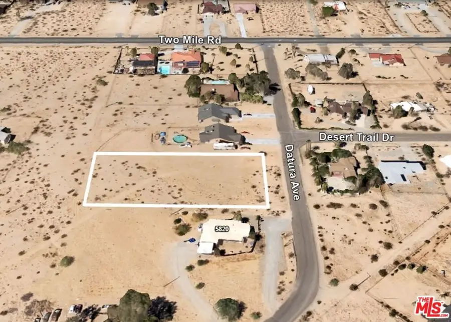 5802 Datura Avenue, Twentynine Palms, CA 92277 - #2