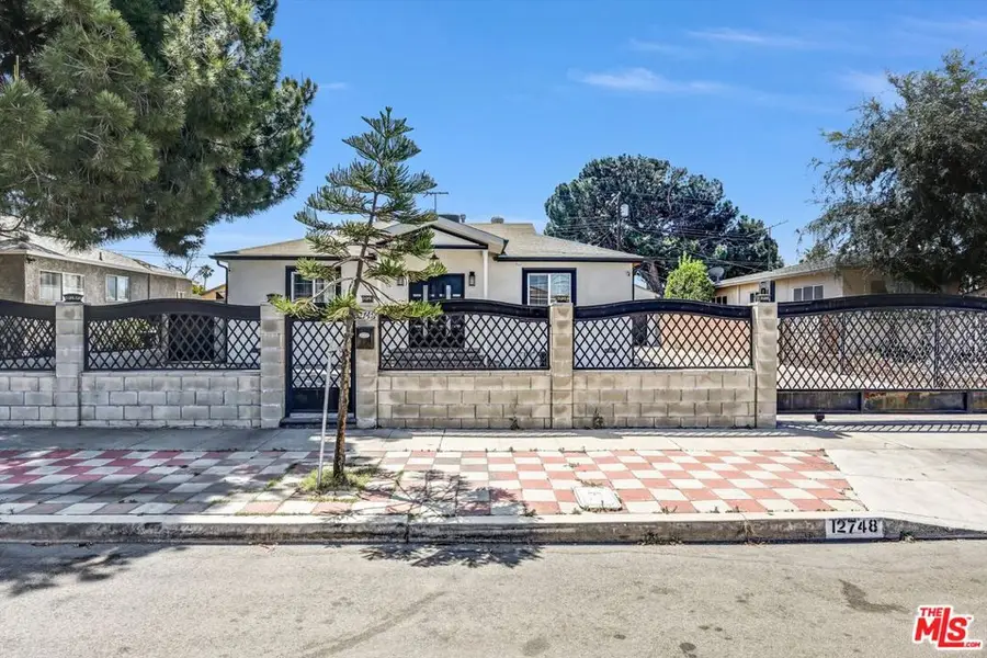 12748 League Street, North Hollywood, CA 91605 - #2
