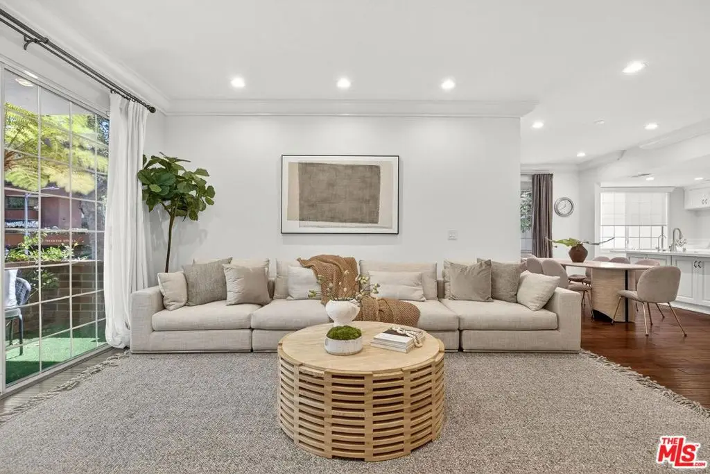 315 N Swall Drive #103, Beverly Hills, CA 90211 - #1