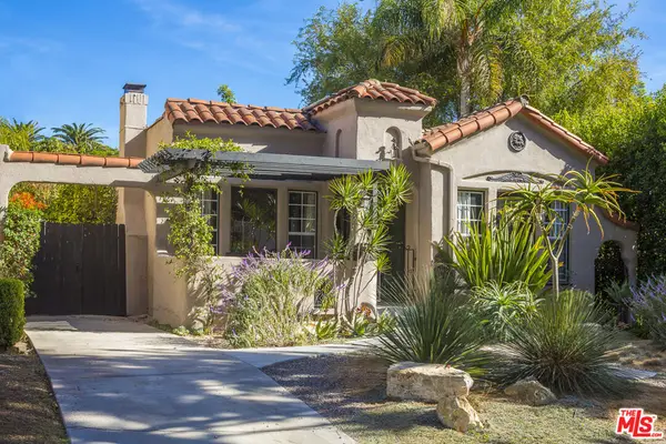526 N Harper Avenue, Los Angeles, CA 90048