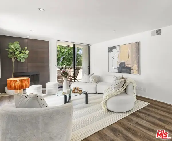 911 N Kings Road #321, West Hollywood, CA 90069