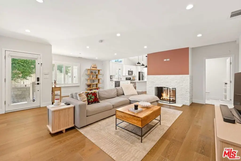 11642 Acama Street, Studio City, CA 91604 - #1