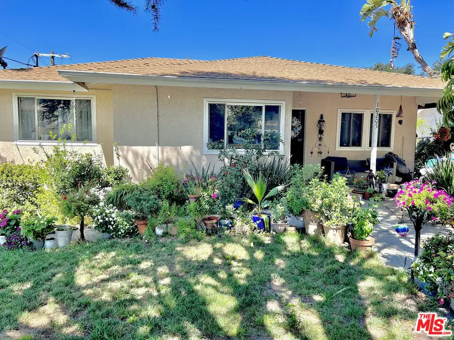 10205 Fairgrove Avenue, Tujunga, CA 91042 - #3