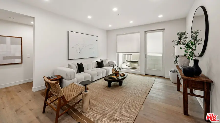 505 S Barrington Avenue #308, Los Angeles, CA 90049 - #3