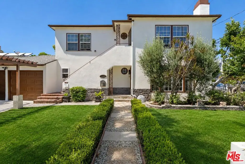 11241 Peach Grove Street, North Hollywood, CA 91601 - #1
