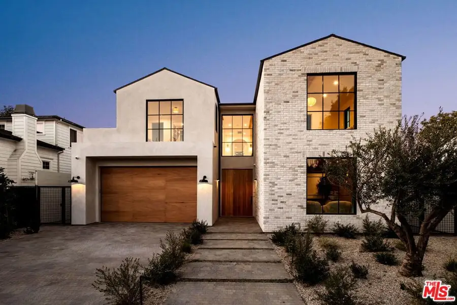 11621 Hesby Street, Valley Village, CA 91601 - #2