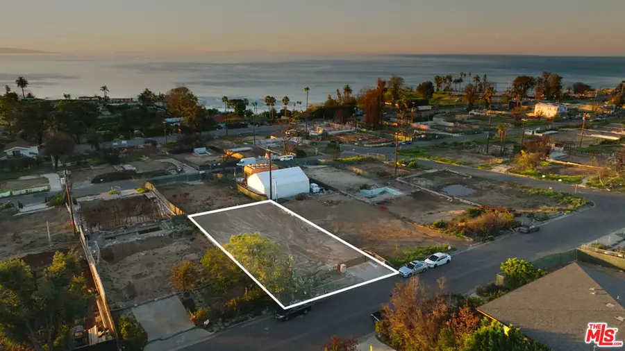 16832 Bollinger Drive, Pacific Palisades, CA 90272 - #2