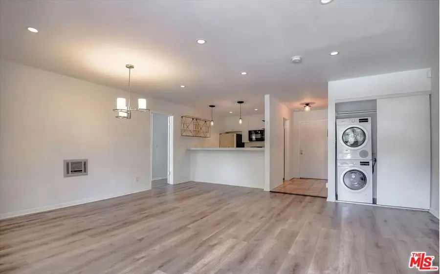 1222 N Olive Drive #209, West Hollywood, CA 90069 - #3